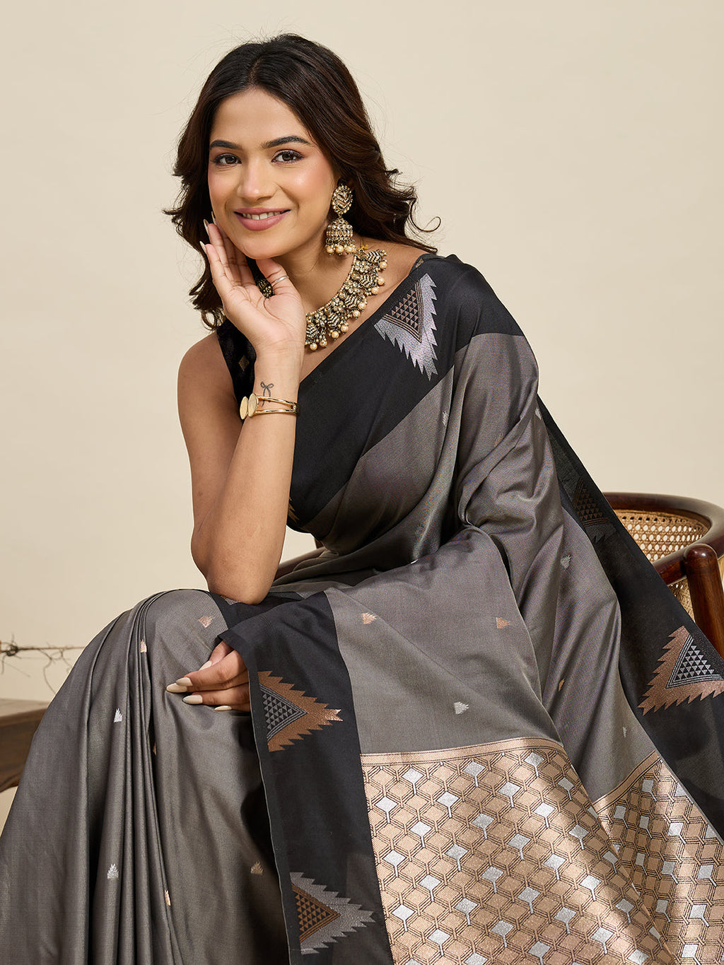 Vedant Vastram Soft Litchi Silk Banarasi Silk Jacquard Saree - Black | Grocsy