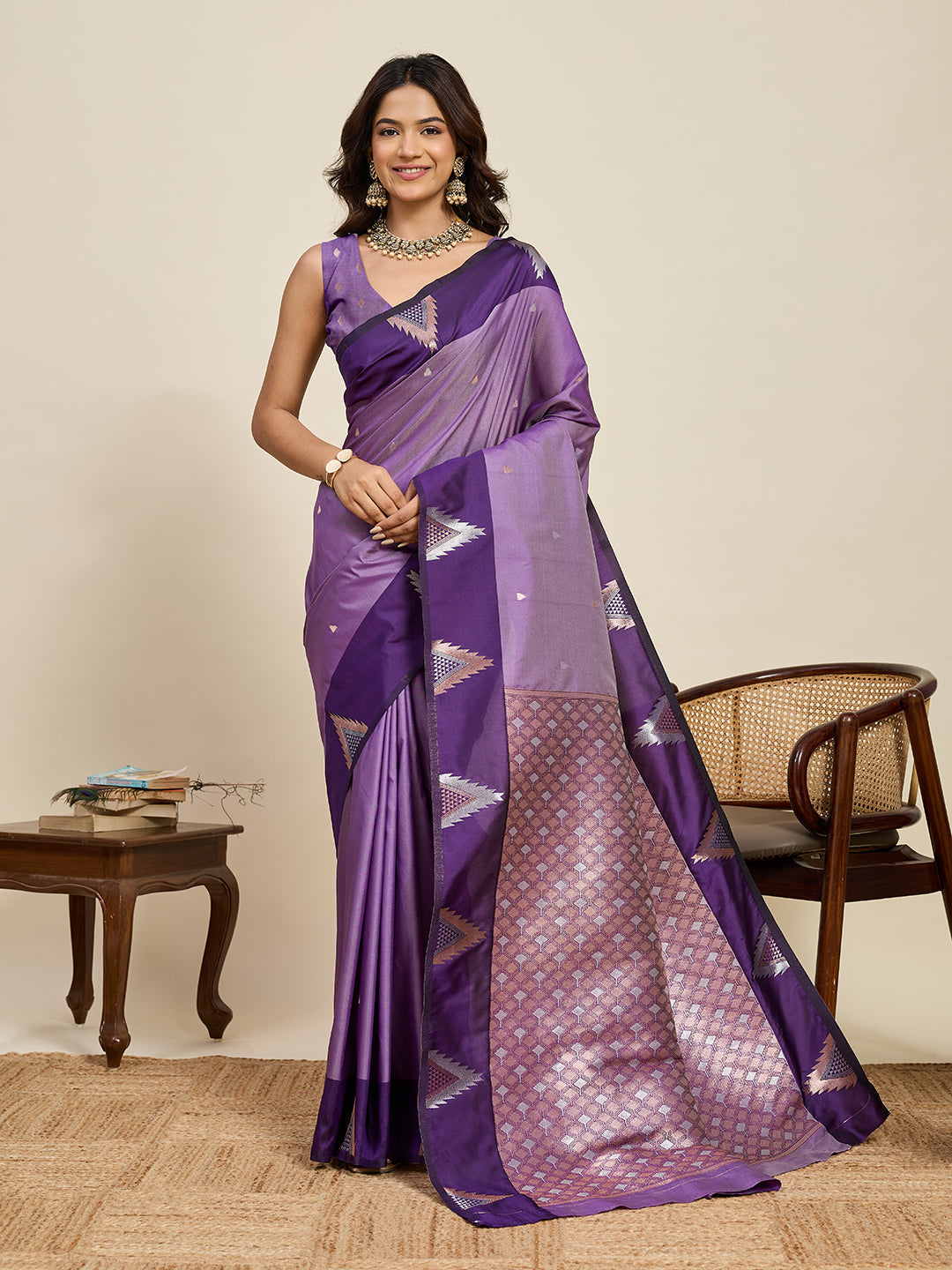 Vedant Vastram Soft Litchi Silk Banarasi Silk Jacquard Saree - Lavender | Grocsy