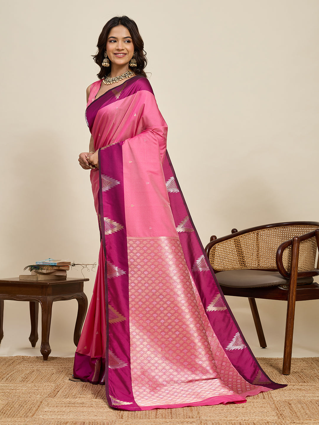 Vedant Vastram Soft Litchi Silk Banarasi Silk Jacquard Saree - Pink | Grocsy