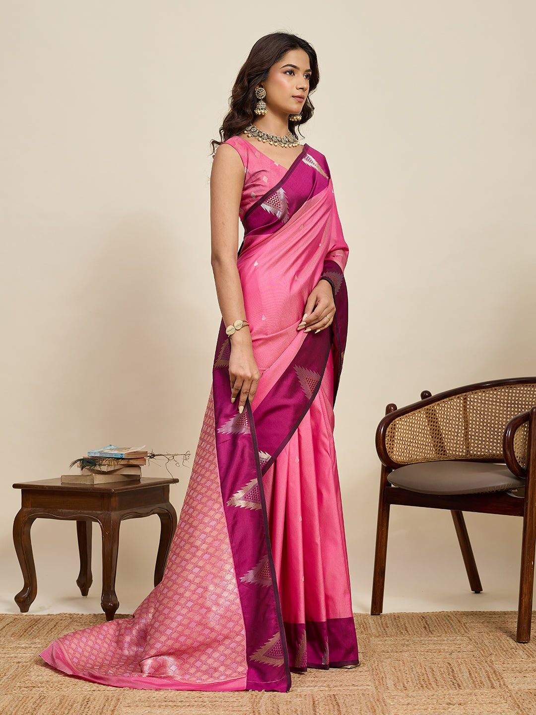 Vedant Vastram Soft Litchi Silk Banarasi Silk Jacquard Saree - Pink | Grocsy