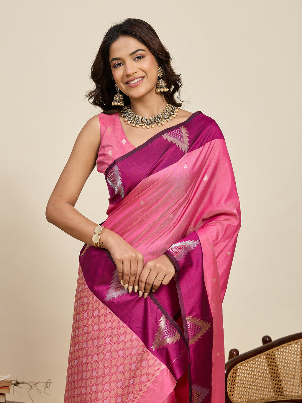 Vedant Vastram Soft Litchi Silk Banarasi Silk Jacquard Saree - Pink | Grocsy
