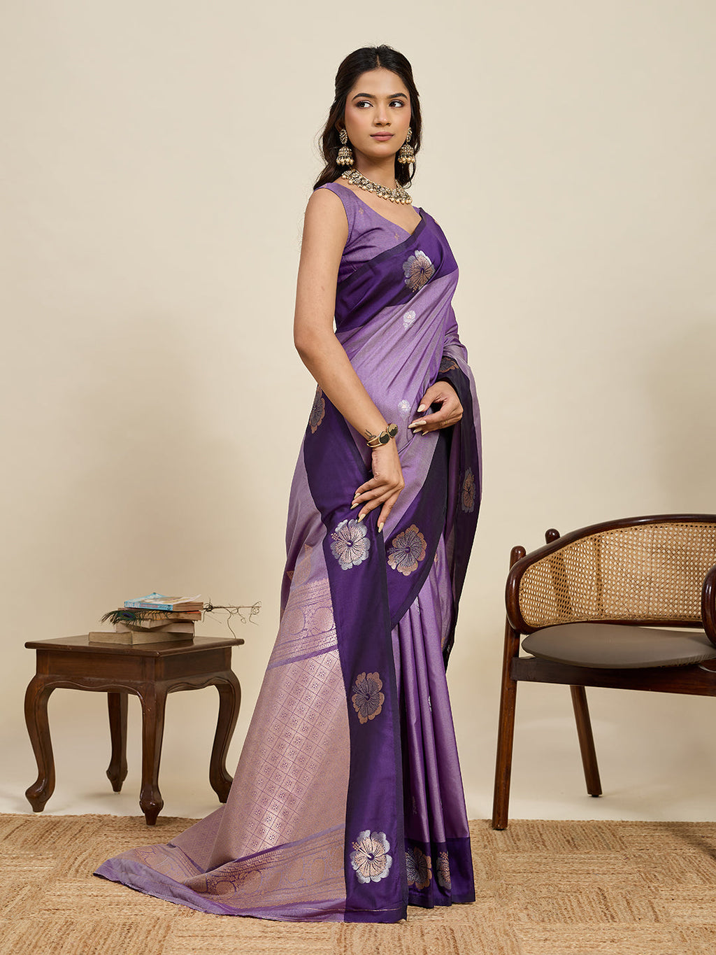 Vedant Vastram Soft Litchi Silk Banarasi Silk Jacquard Saree - Lavender | Grocsy