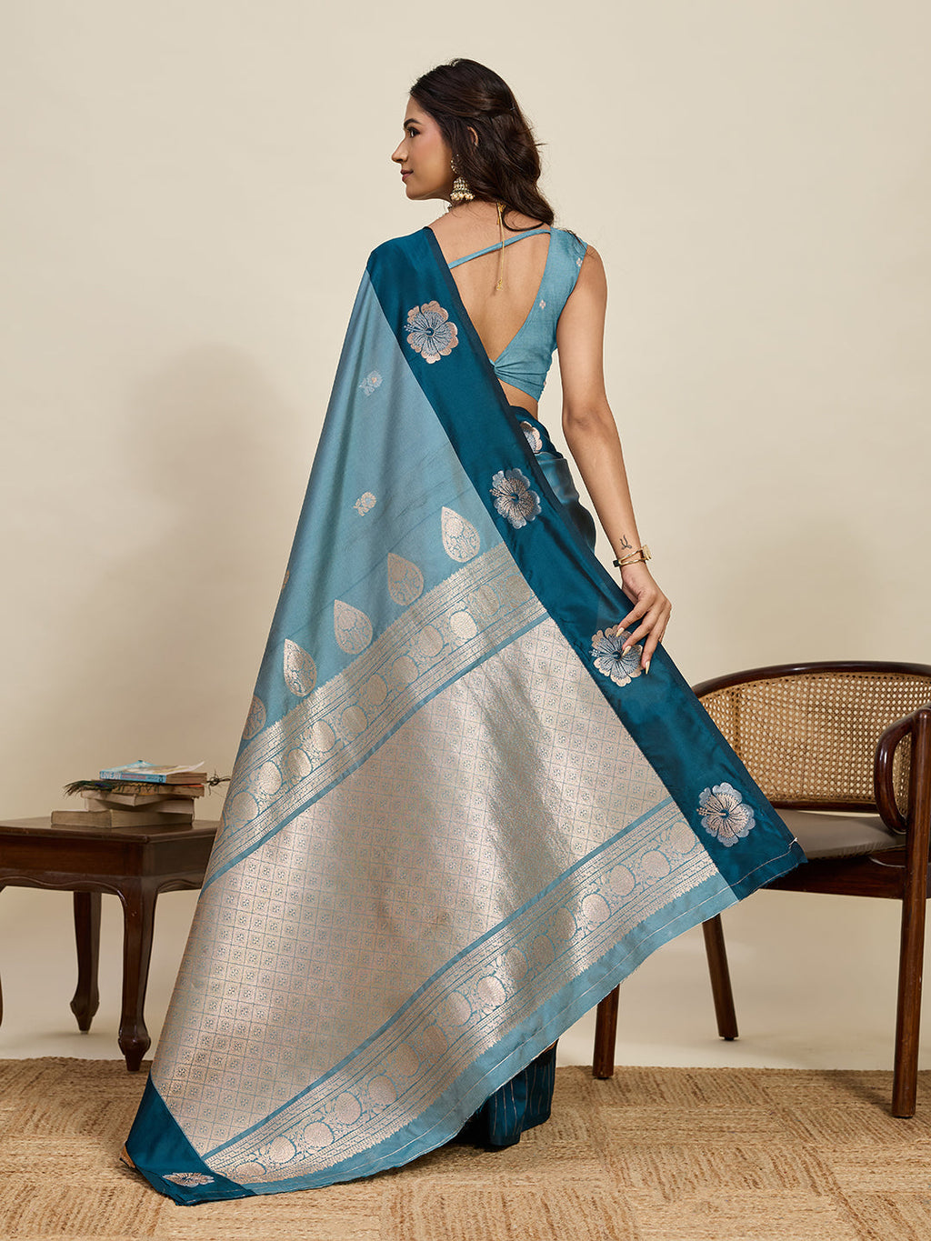 Vedant Vastram Soft Litchi Silk Banarasi Silk Jacquard Saree - Rama | Grocsy
