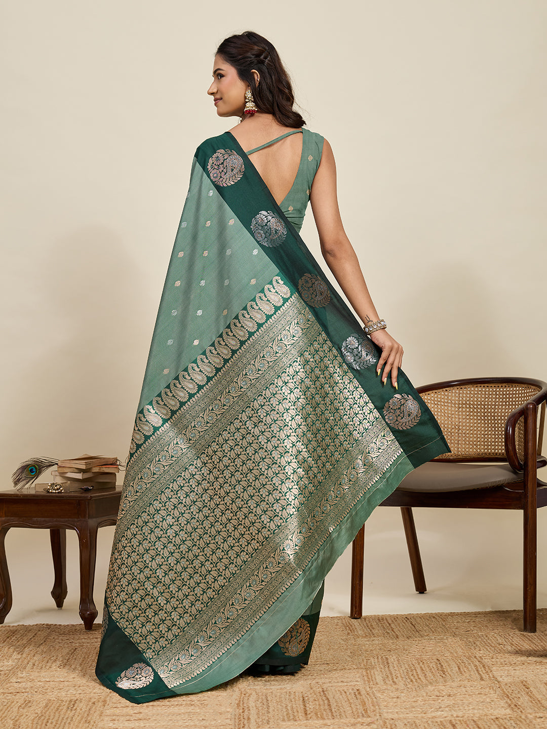 Vedant Vastram Soft Litchi Silk Banarasi Silk Jacquard Saree - Green | Grocsy