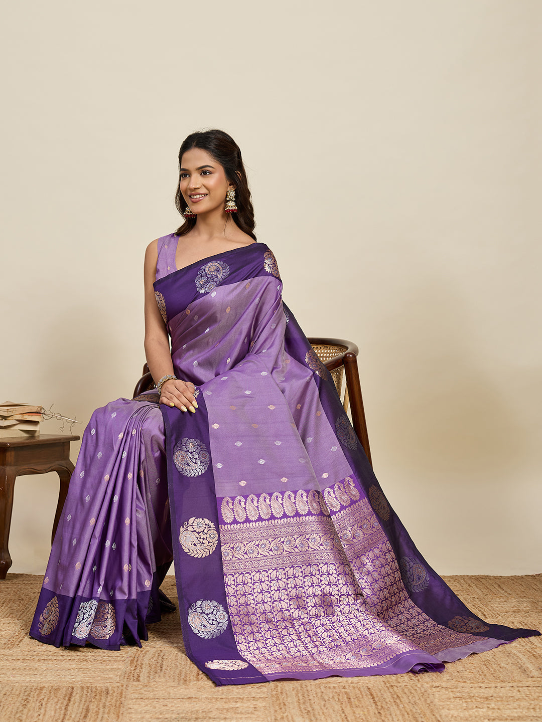 Vedant Vastram Soft Litchi Silk Banarasi Silk Jacquard Saree - Lavender | Grocsy