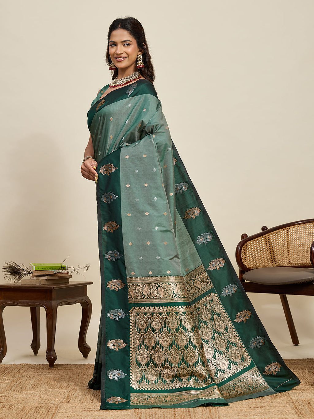 Vedant Vastram Soft Litchi Silk Banarasi Silk Jacquard Saree - Green | Grocsy