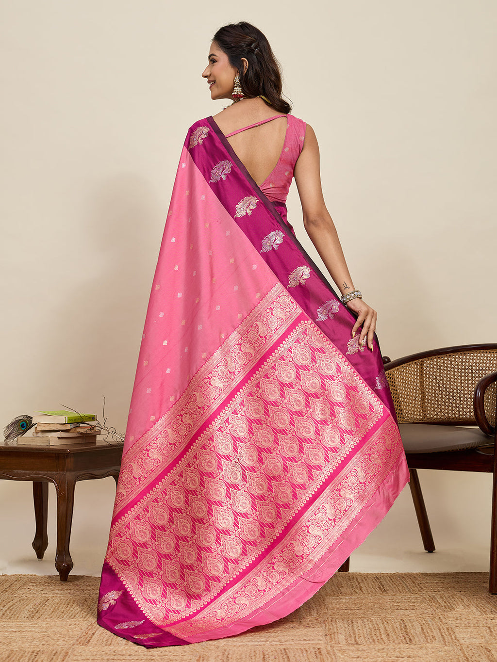 Vedant Vastram Soft Litchi Silk Banarasi Silk Jacquard Saree - Pink | Grocsy