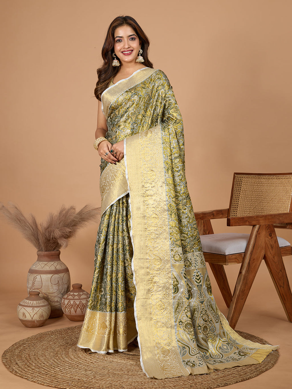 Vedant Vastram Soft Litchi Silk Kanjeevaram Silk Jacquard Saree - Green | Grocsy