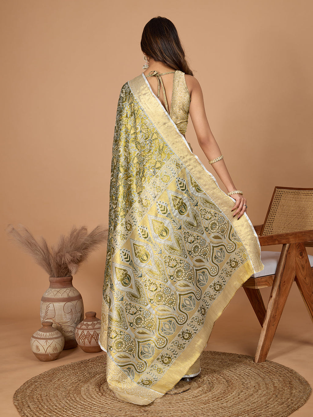 Vedant Vastram Soft Litchi Silk Kanjeevaram Silk Jacquard Saree - Green | Grocsy