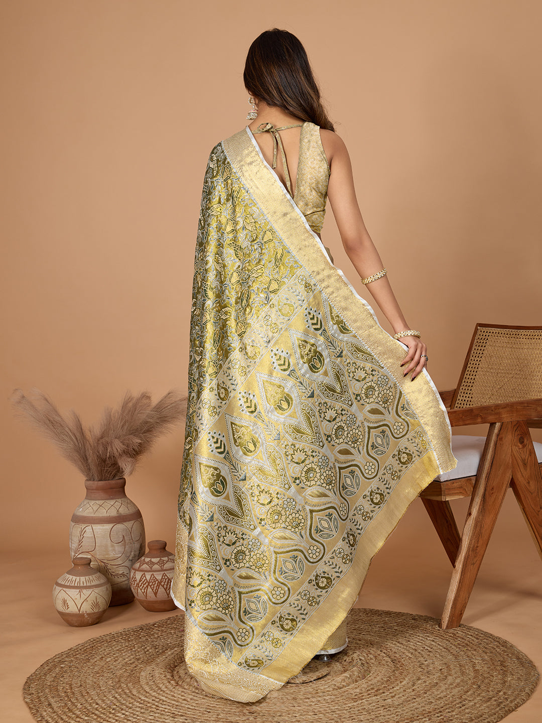 Vedant Vastram Soft Litchi Silk Kanjeevaram Silk Jacquard Saree - Green | Grocsy