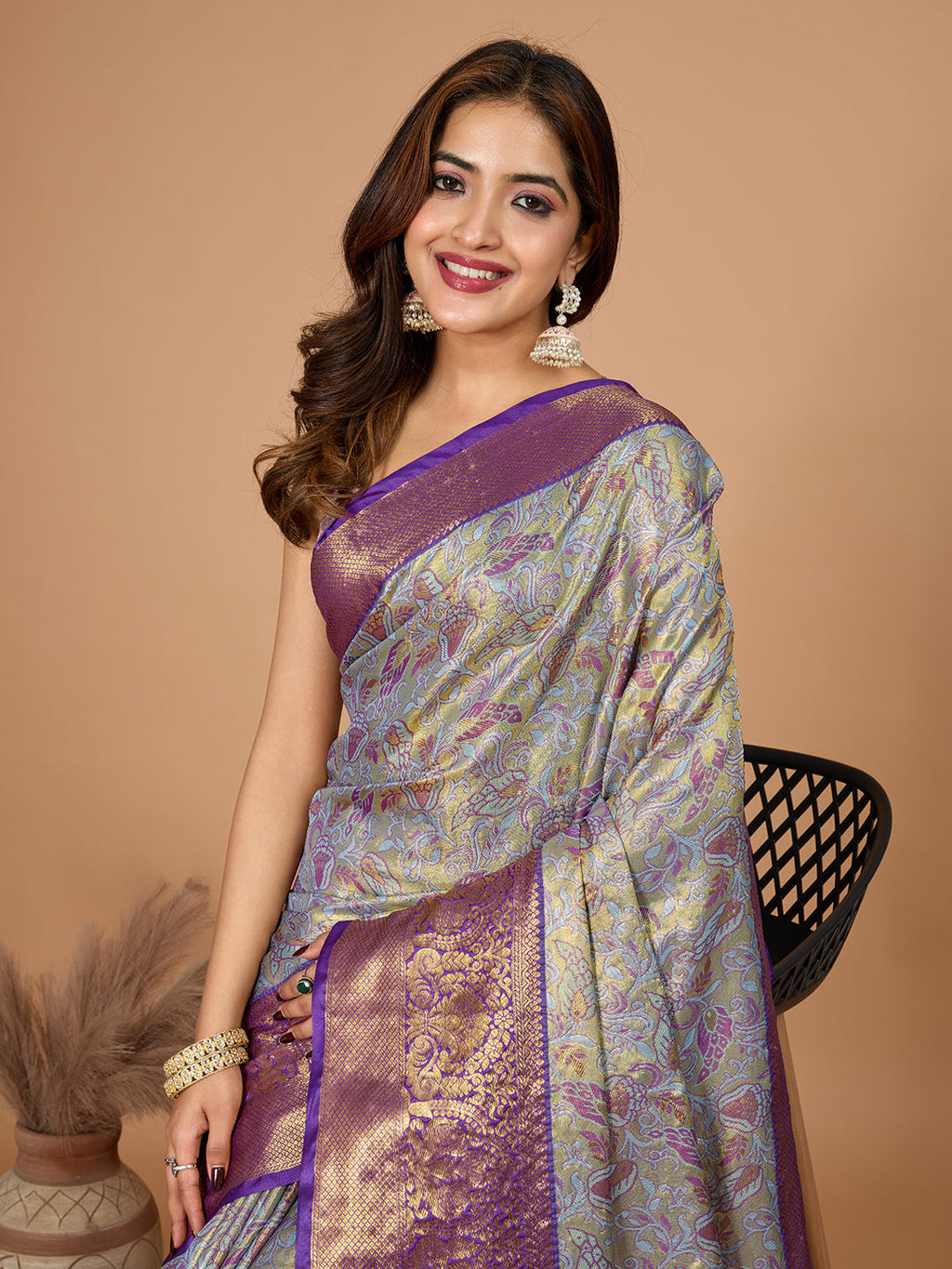 Vedant Vastram Soft Litchi Silk Kanjeevaram Silk Jacquard Saree - Lavender | Grocsy