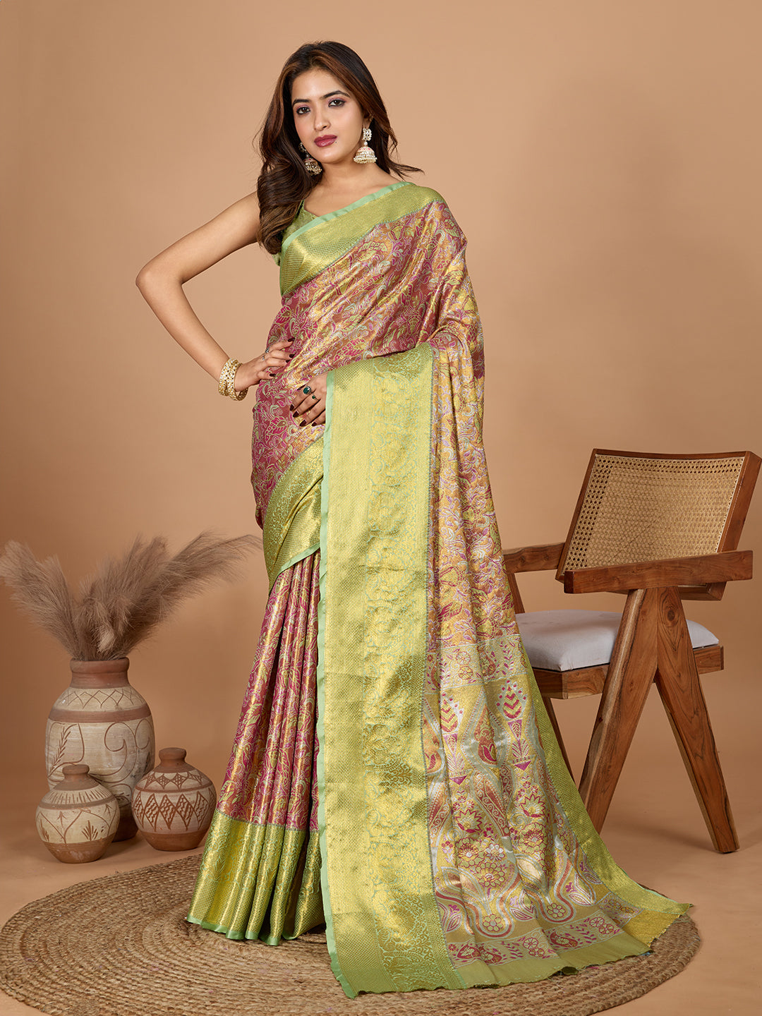 Vedant Vastram Soft Litchi Silk Kanjeevaram Silk Jacquard Saree - Magenta | Grocsy