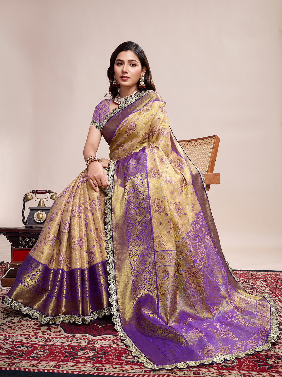 Vedant Vastram Soft Litchi Silk Kanjeevaram Silk Saree - Cream | Grocsy
