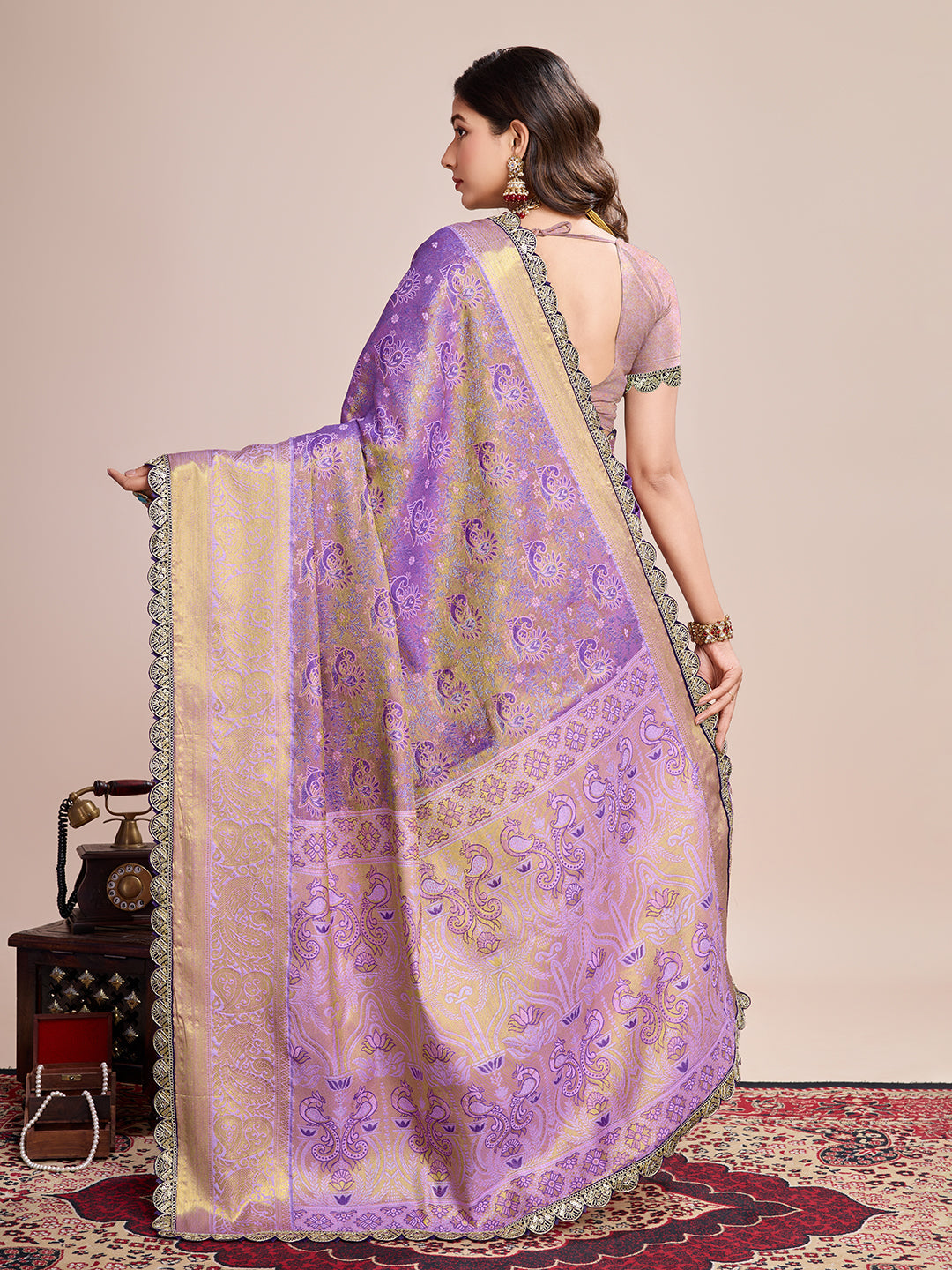 Vedant Vastram Soft Litchi Silk Kanjeevaram Silk Saree - Lavender | Grocsy