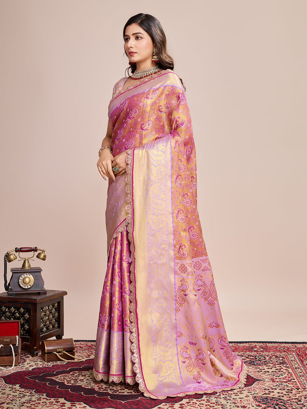 Vedant Vastram Soft Litchi Silk Kanjeevaram Silk Saree - Pink | Grocsy