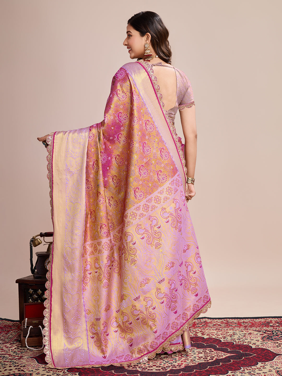 Vedant Vastram Soft Litchi Silk Kanjeevaram Silk Saree - Pink | Grocsy