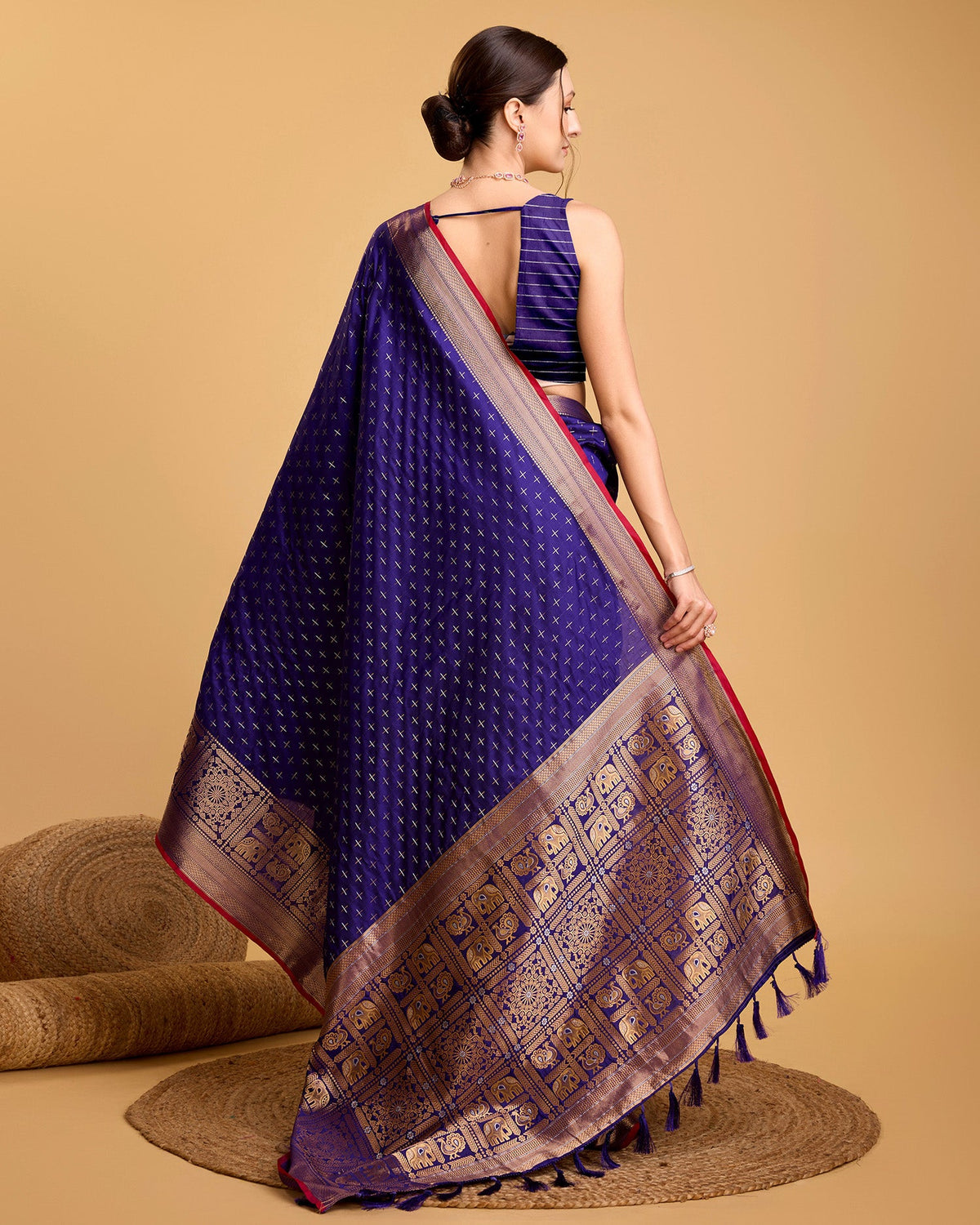 Vedant Vastram Soft Litchi Silk Banarasi Silk Saree - Violate | Grocsy