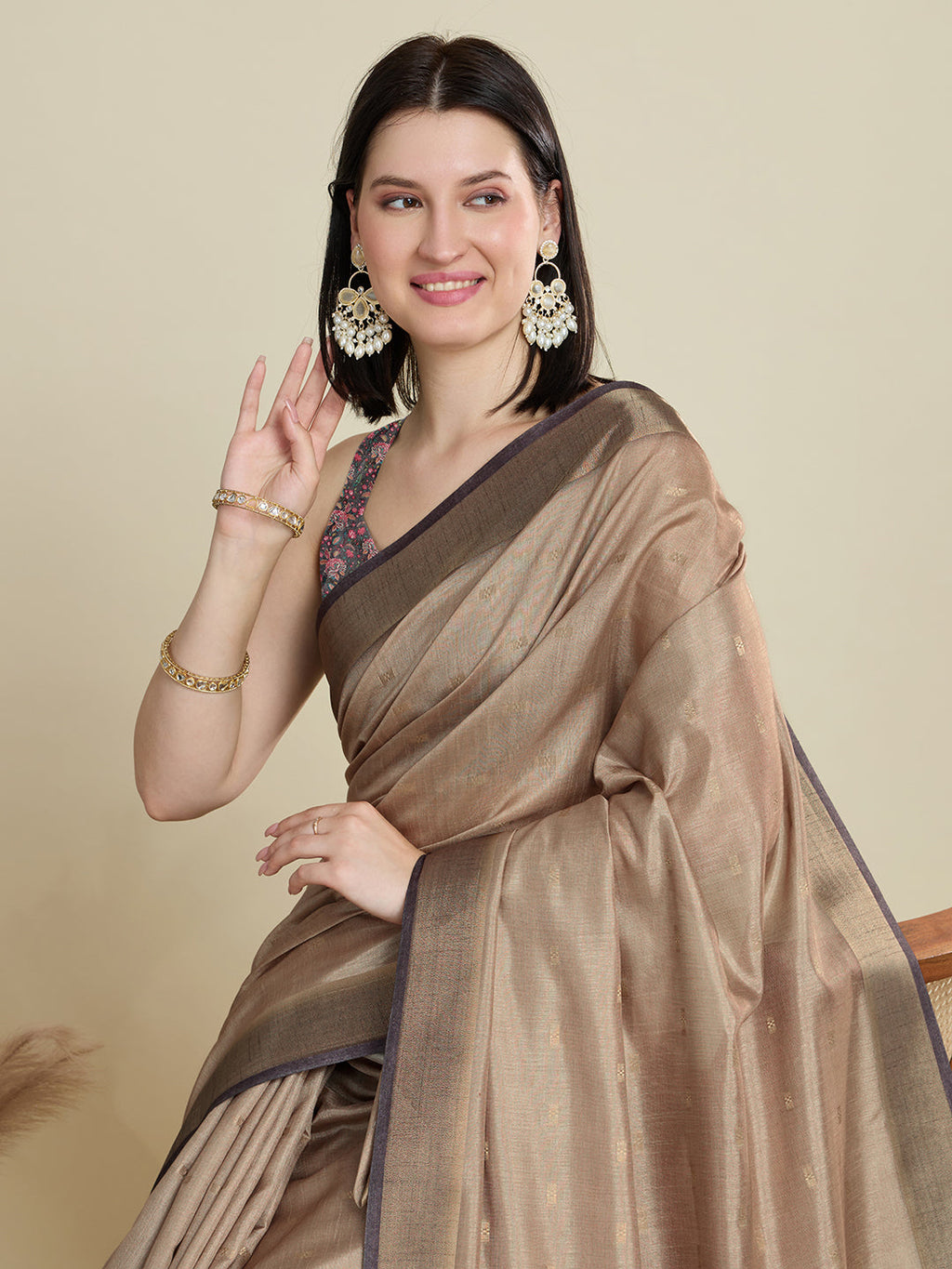 Vedant Vastram Cotton Silk Fancy Jacquard Bollywood Saree - Beige | Grocsy