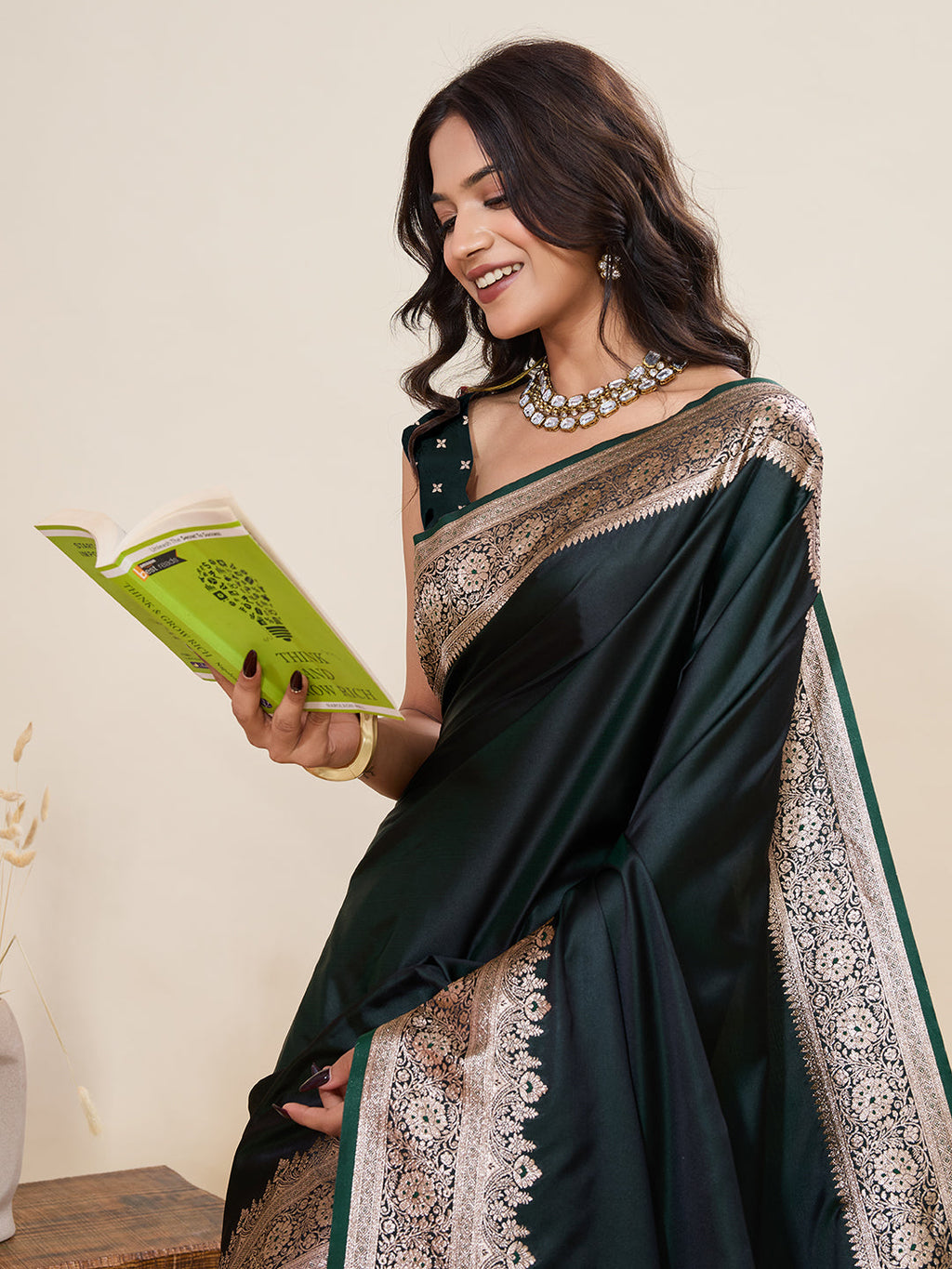 Vedant Vastram Soft Litchi Silk Banarasi Silk Jacquard Saree - Green | Grocsy