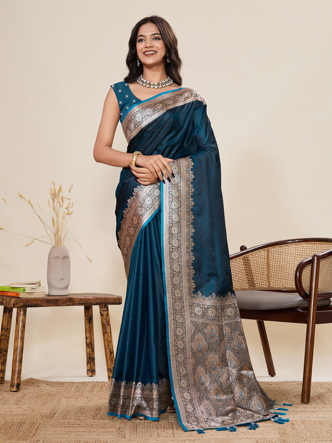 Vedant Vastram Soft Litchi Silk Banarasi Silk Jacquard Saree - Rama | Grocsy