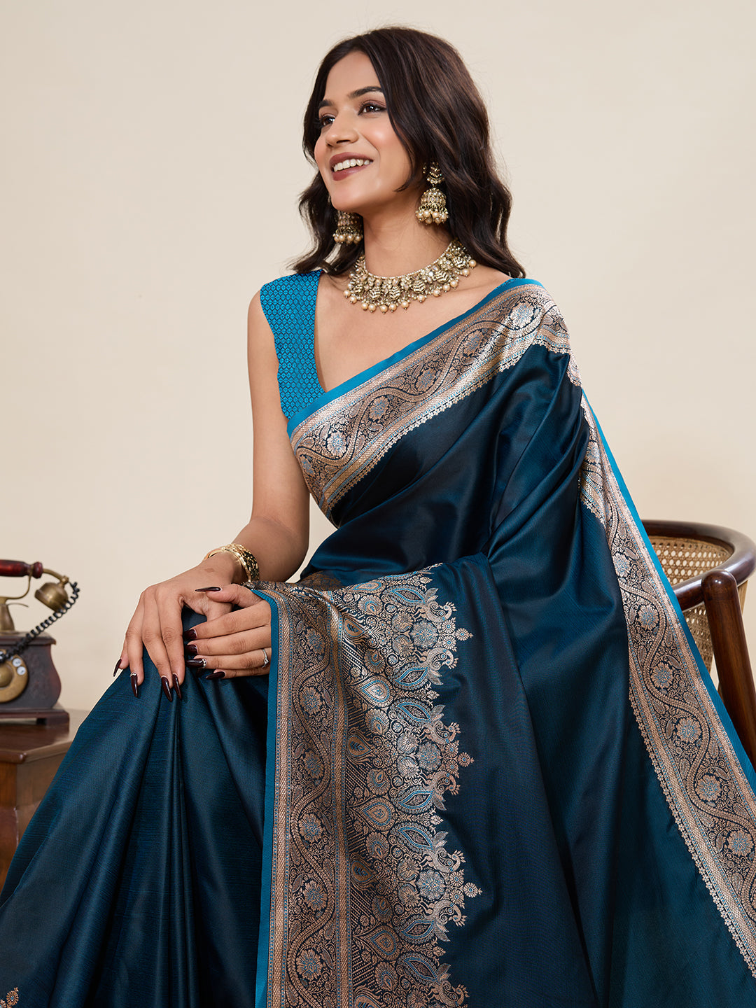 Vedant Vastram Soft Litchi Silk Banarasi Silk Jacquard Saree - Rama | Grocsy