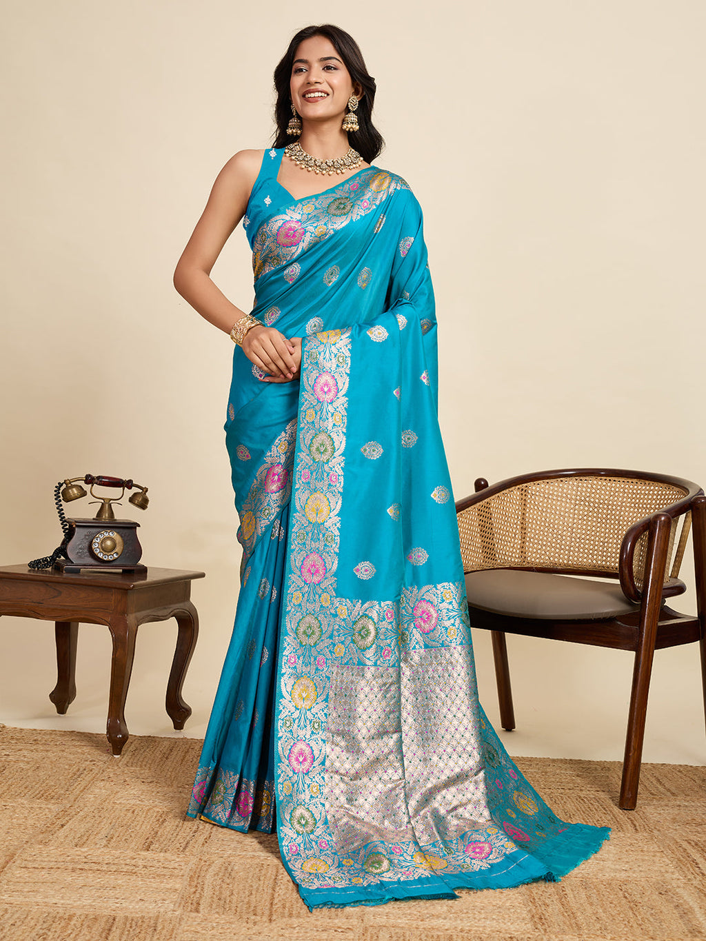Vedant Vastram Soft Litchi Silk Banarasi Silk Jacquard Saree - Rama | Grocsy