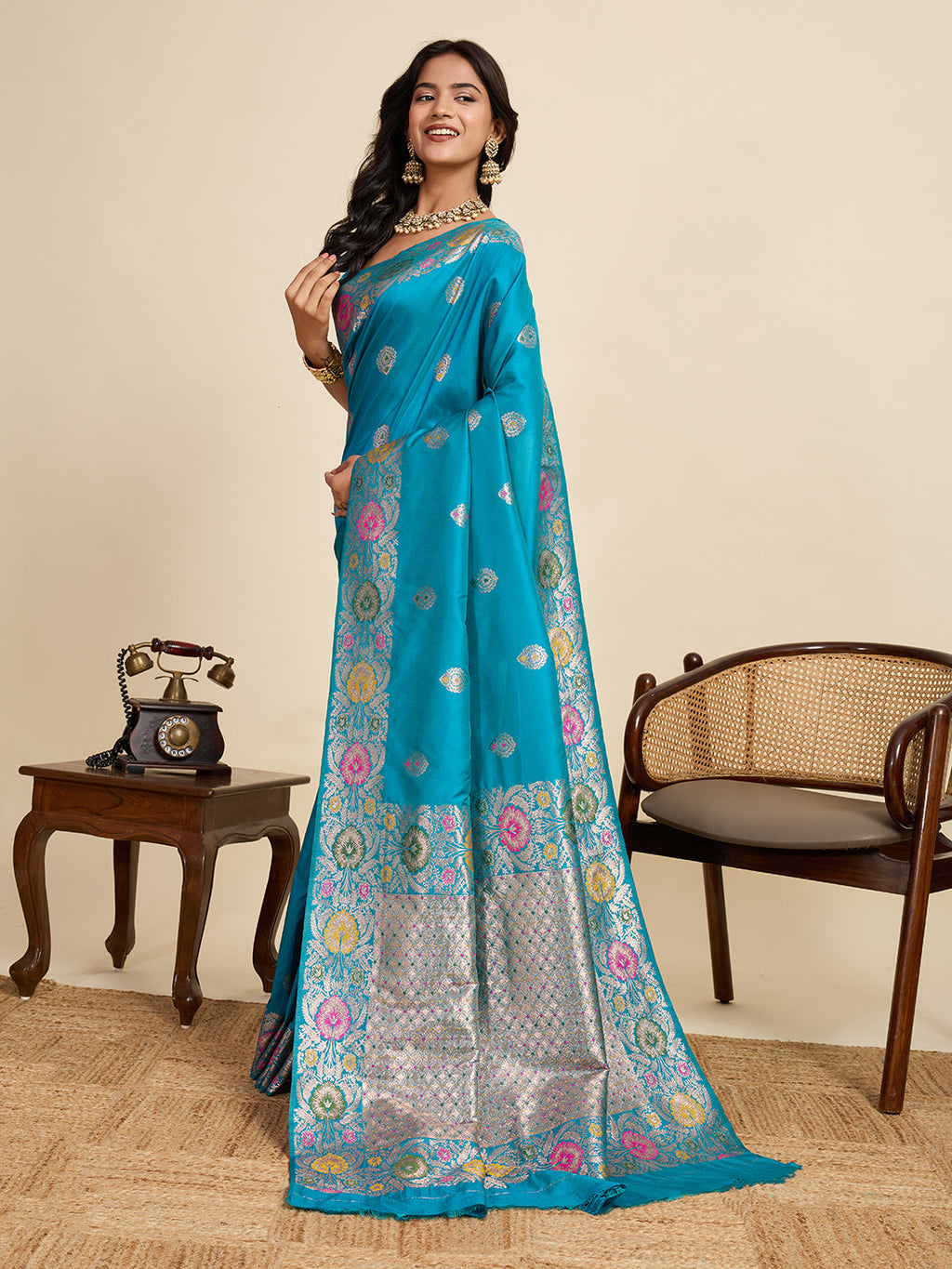 Vedant Vastram Soft Litchi Silk Banarasi Silk Jacquard Saree - Rama | Grocsy