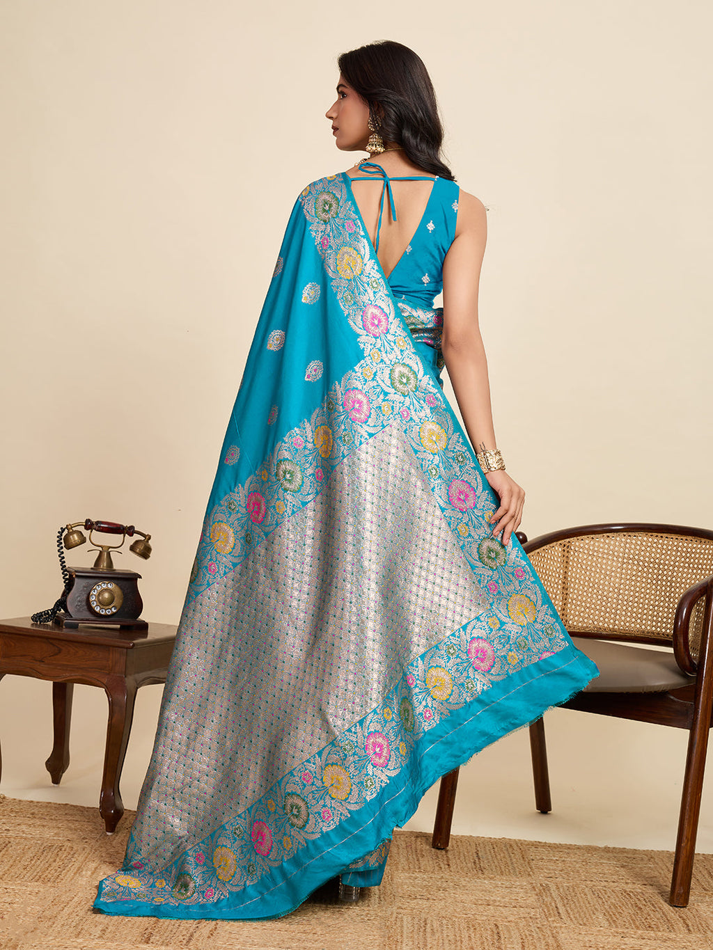 Vedant Vastram Soft Litchi Silk Banarasi Silk Jacquard Saree - Rama | Grocsy
