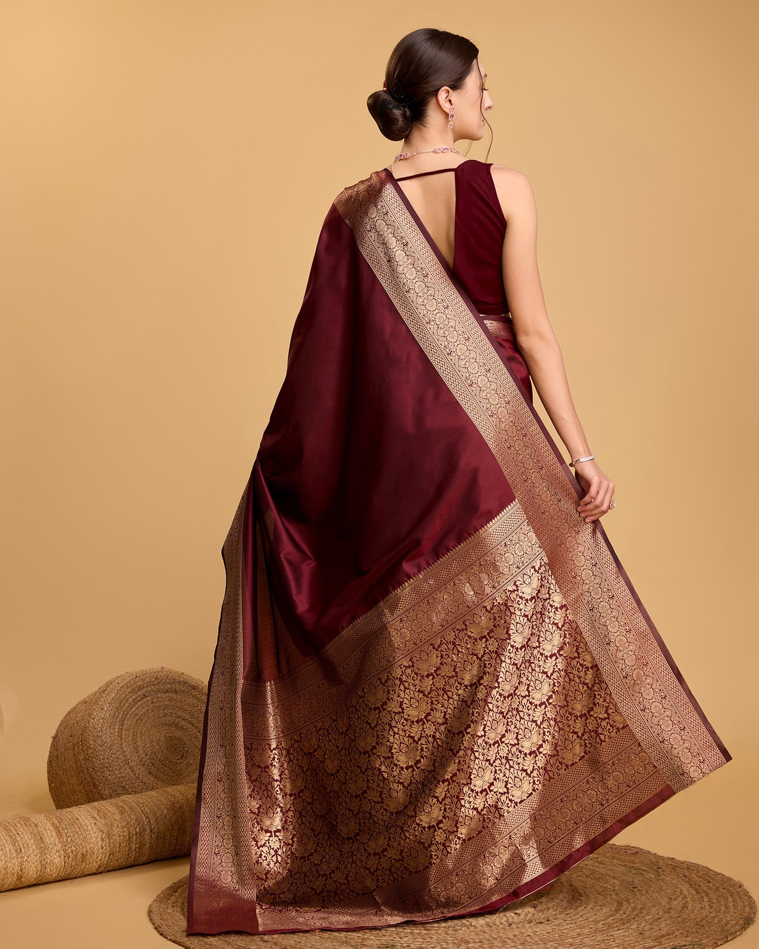 Vedant Vastram Soft Litchi Silk Banarasi Silk Saree - Maroon | Grocsy