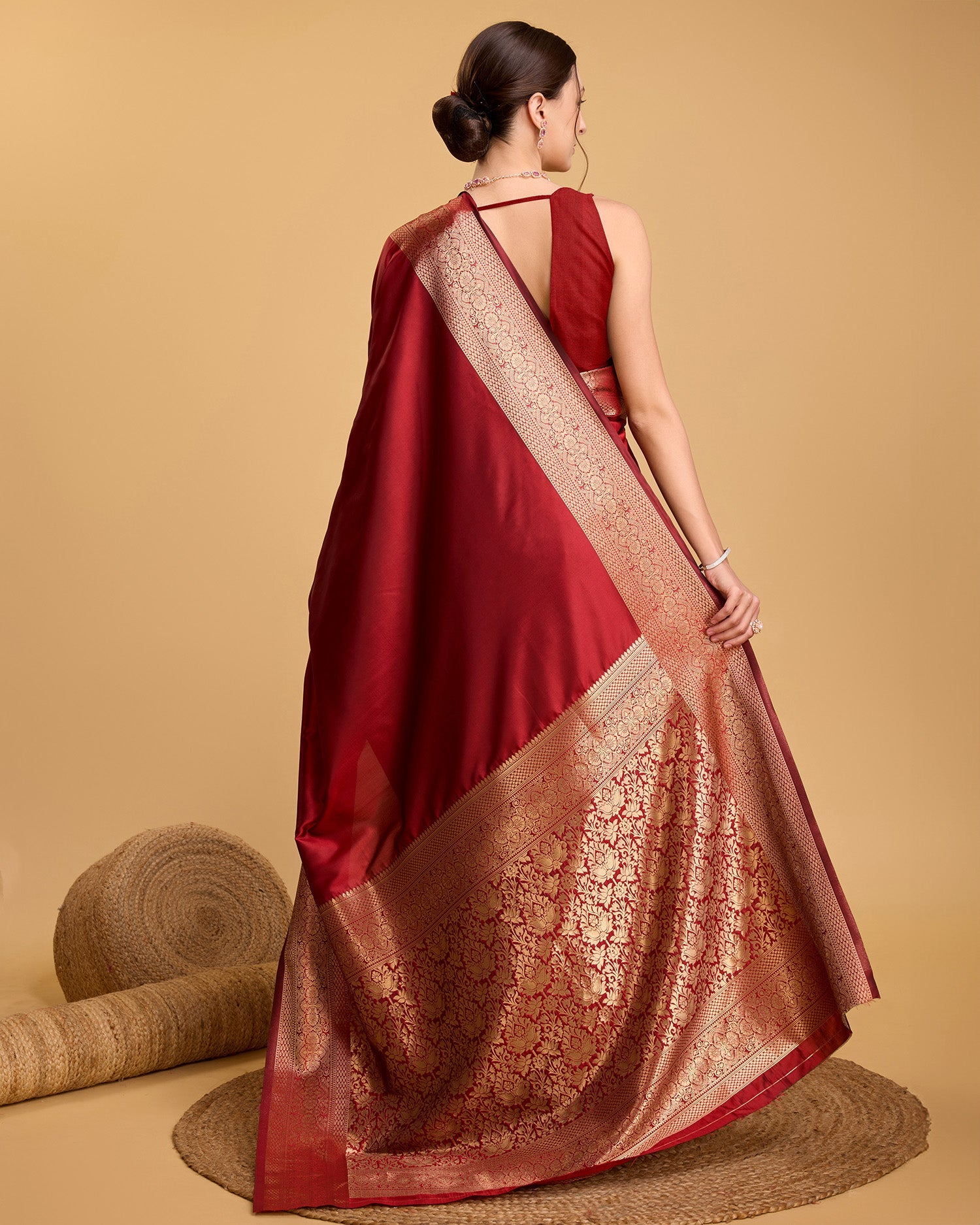Vedant Vastram Soft Litchi Silk Banarasi Silk Saree - Red | Grocsy