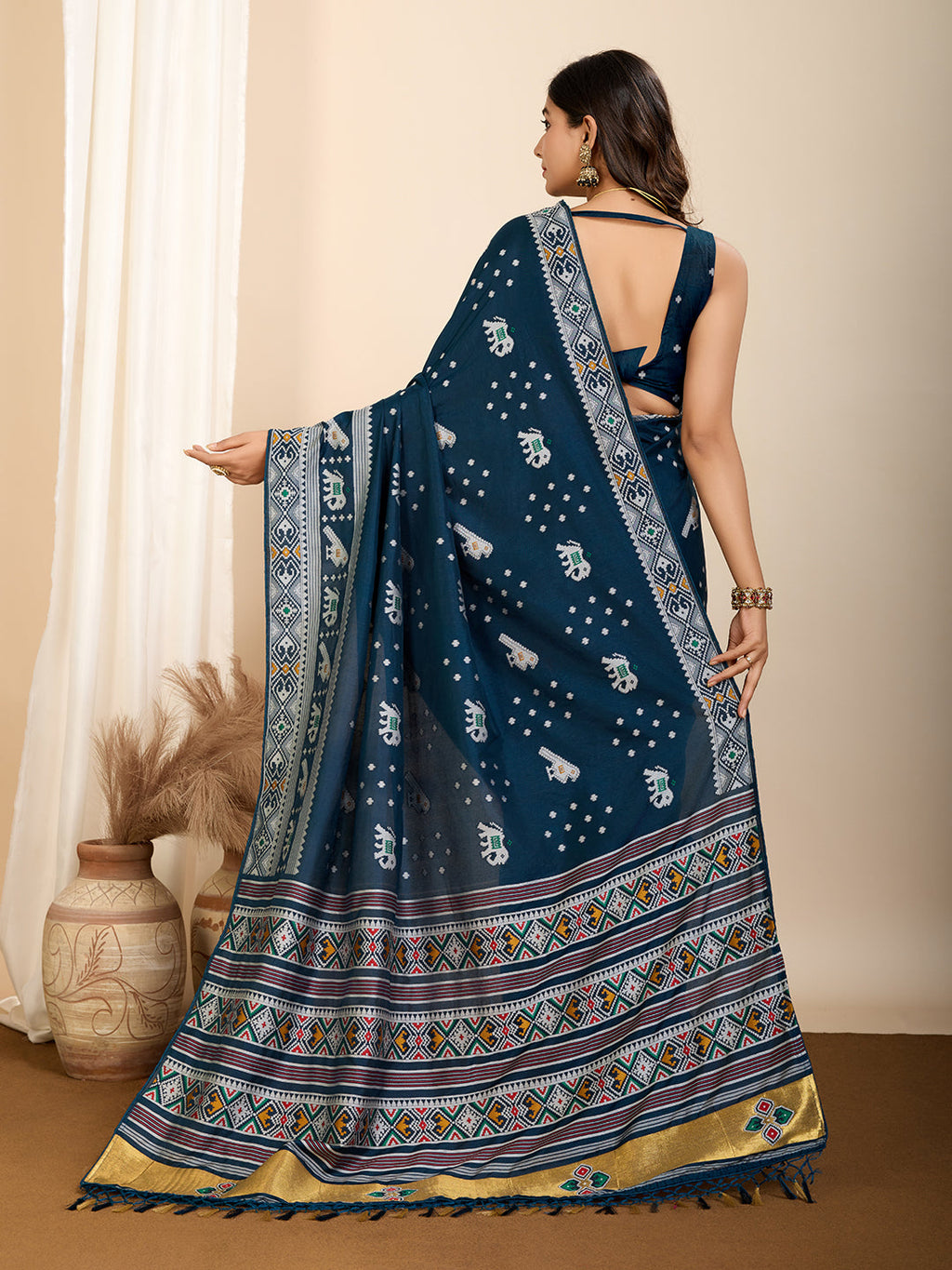 Vedant Vastram Maslin Dola Silk Kanjeevaram Silk Saree - Morpich | Grocsy