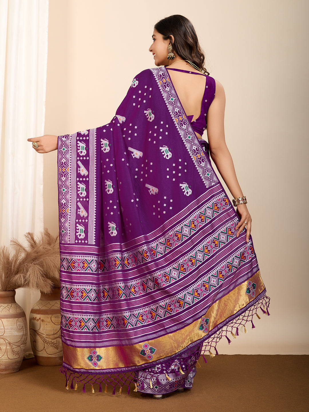 Vedant Vastram Maslin Dola Silk Kanjeevaram Silk Saree - Purple | Grocsy