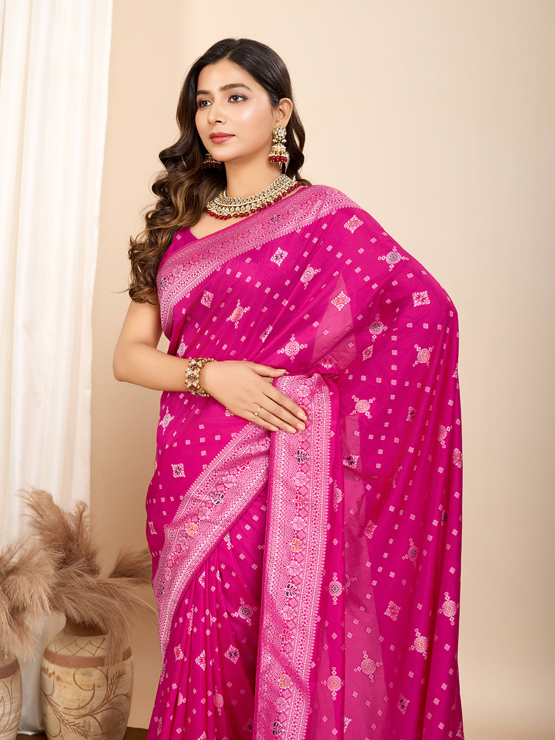 Vedant Vastram Maslin Dola Silk Kanjeevaram Silk Saree - Magenta | Grocsy