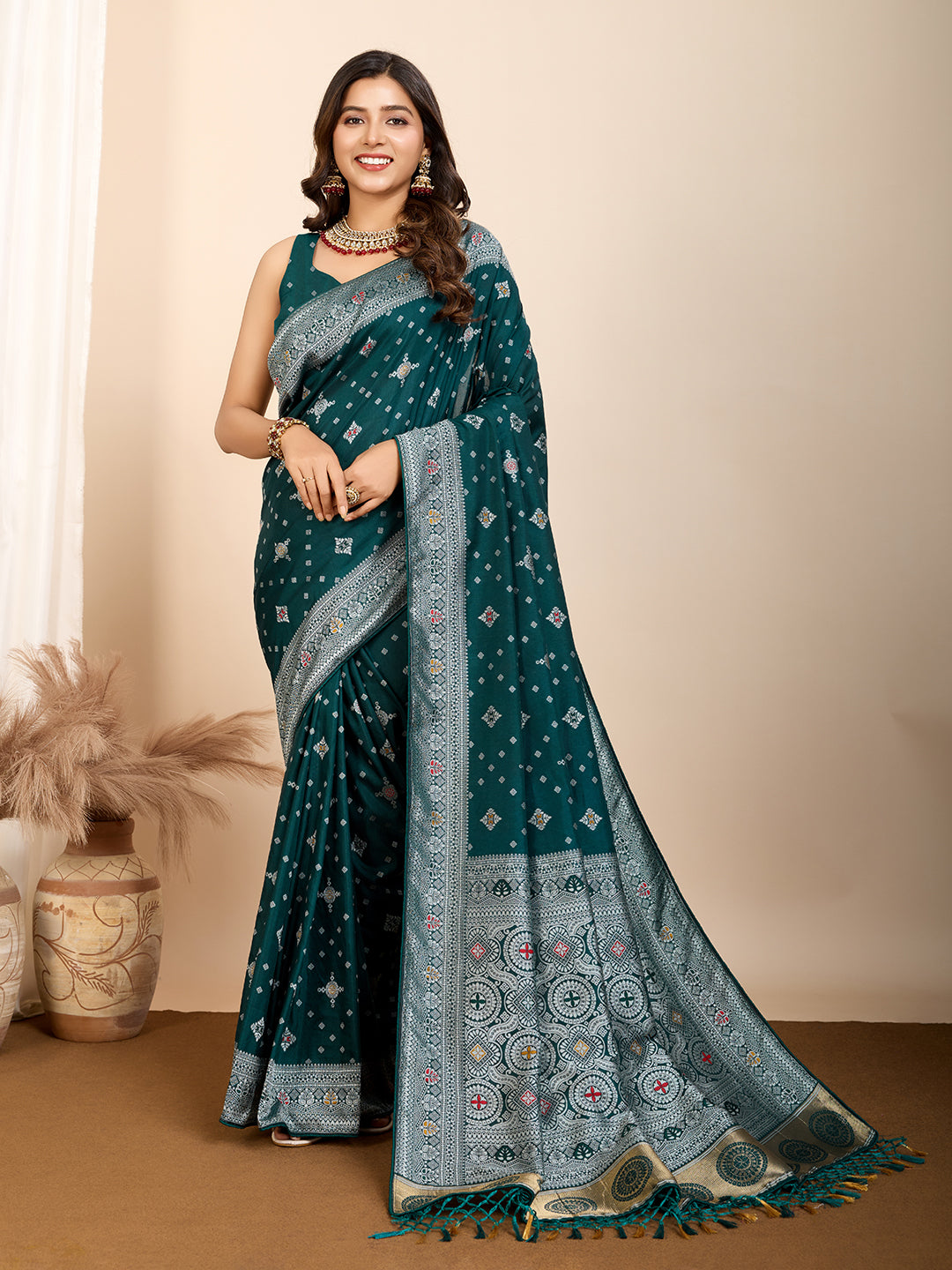 Vedant Vastram Maslin Dola Silk Kanjeevaram Silk Saree - Morpich | Grocsy