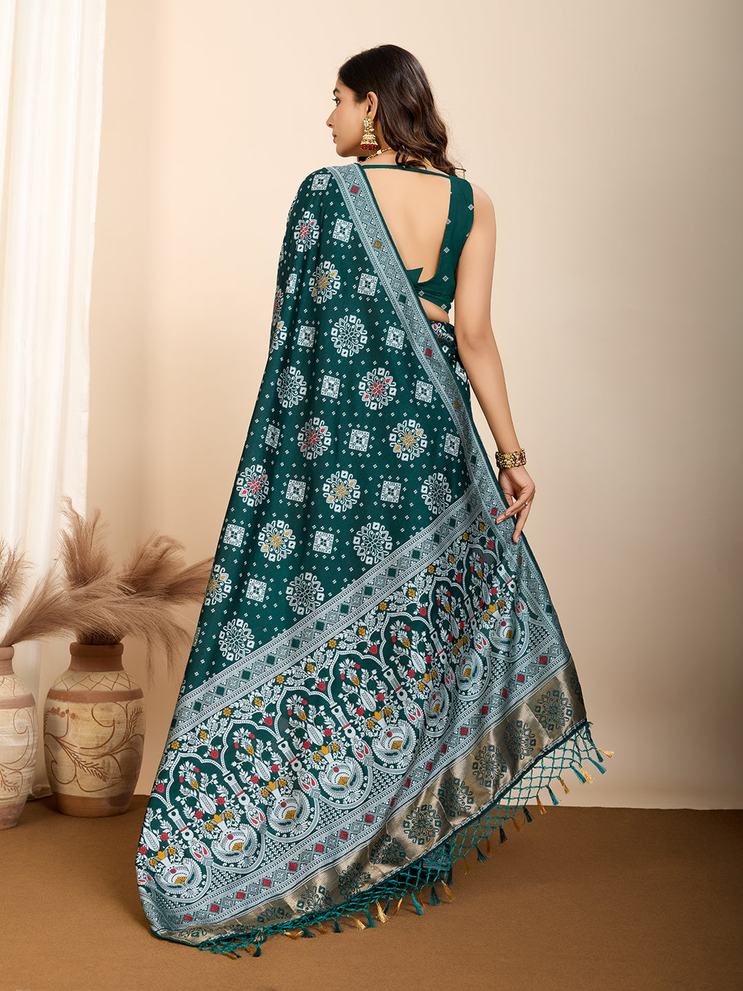 Vedant Vastram Maslin Dola Silk Kanjeevaram Silk Saree - Morpich | Grocsy