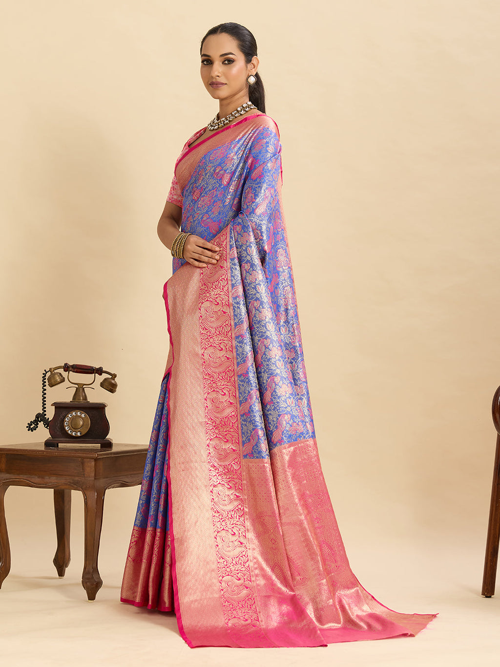Vedant Vastram Soft Litchi Silk Kanjeevaram Silk Jacquard Saree - Lavender | Grocsy