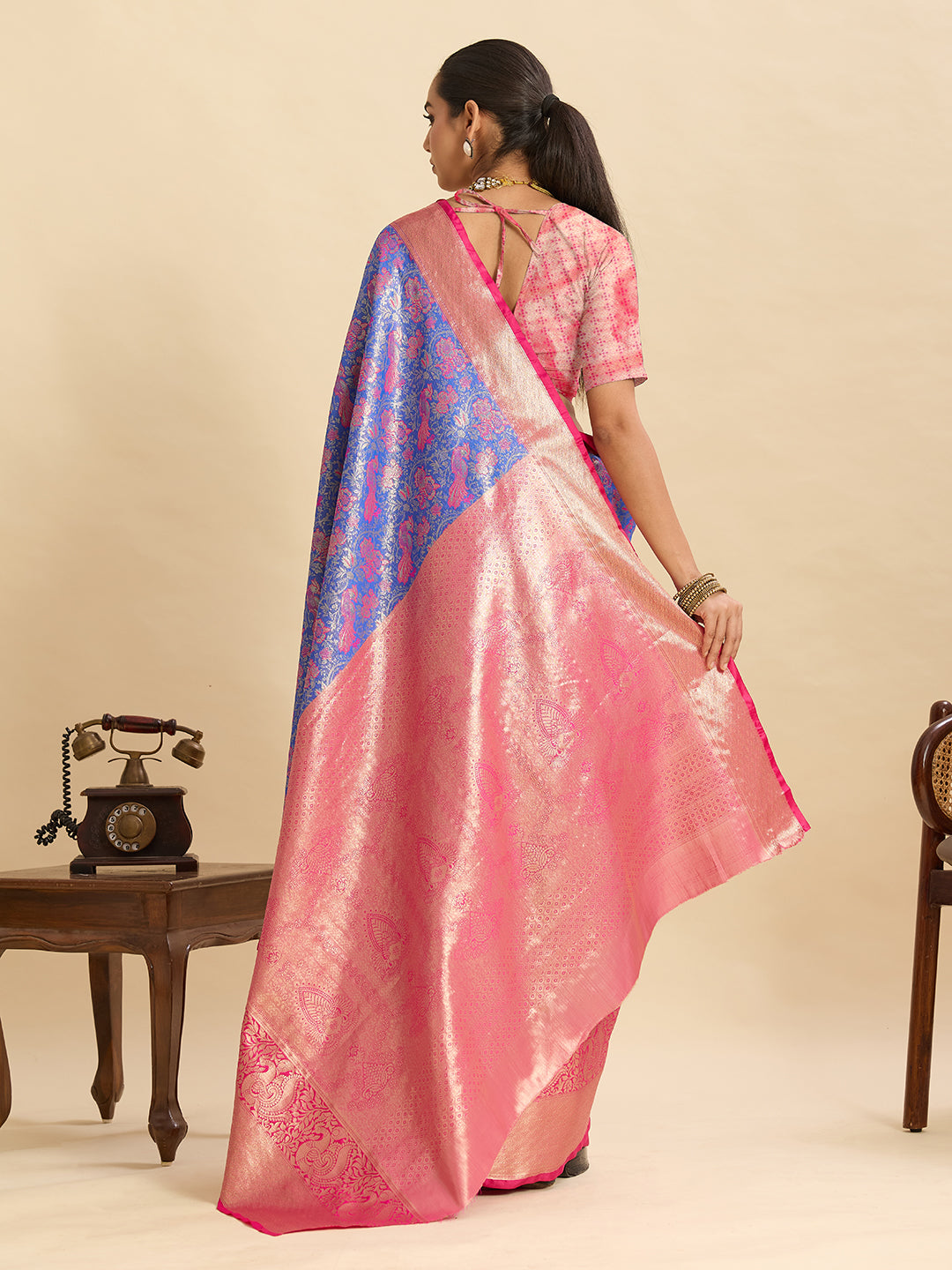 Vedant Vastram Soft Litchi Silk Kanjeevaram Silk Jacquard Saree - Lavender | Grocsy