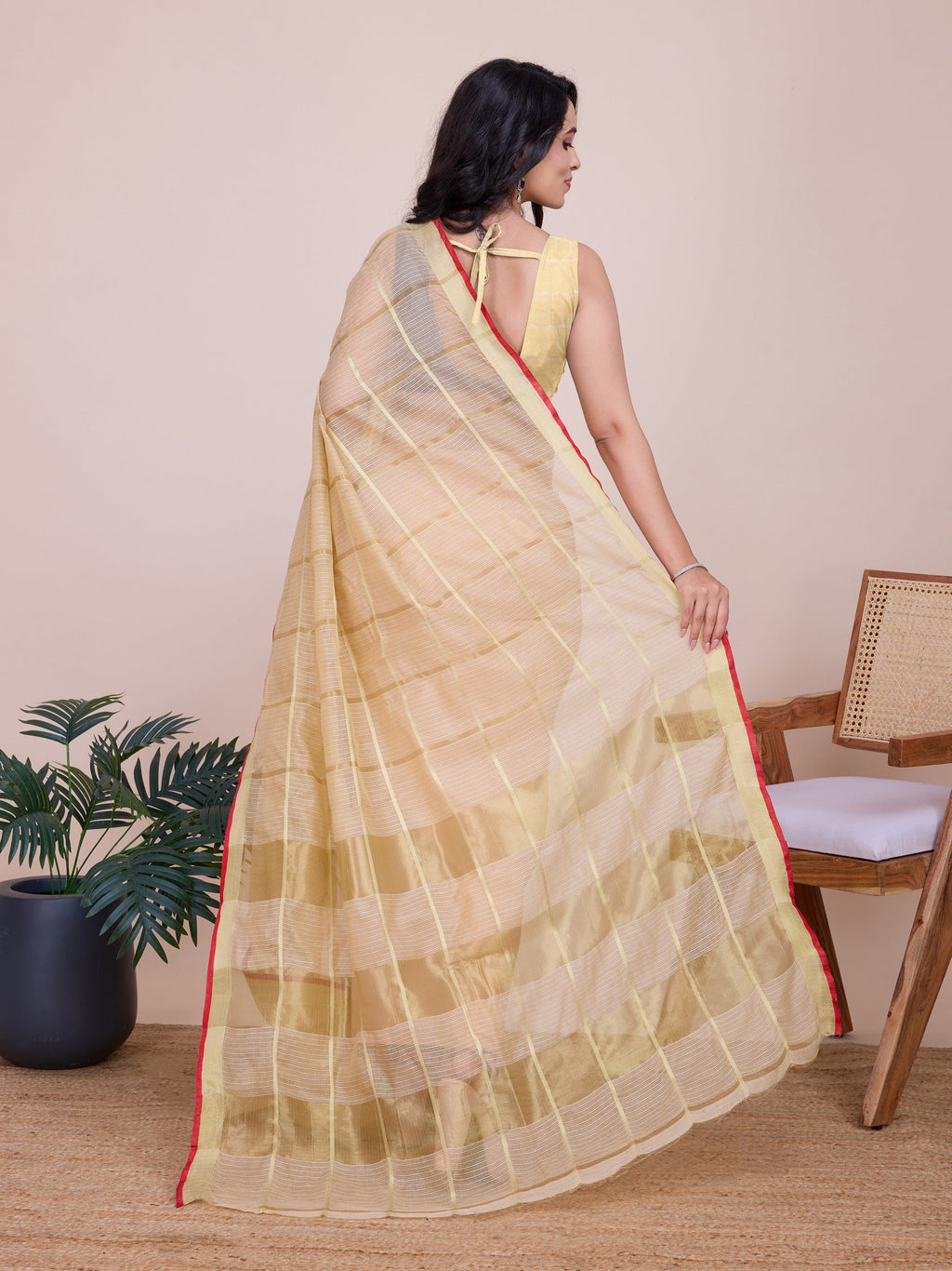 Vedant Vastram Cotton Silk Jacquard Fancy Saree - Cream | Grocsy