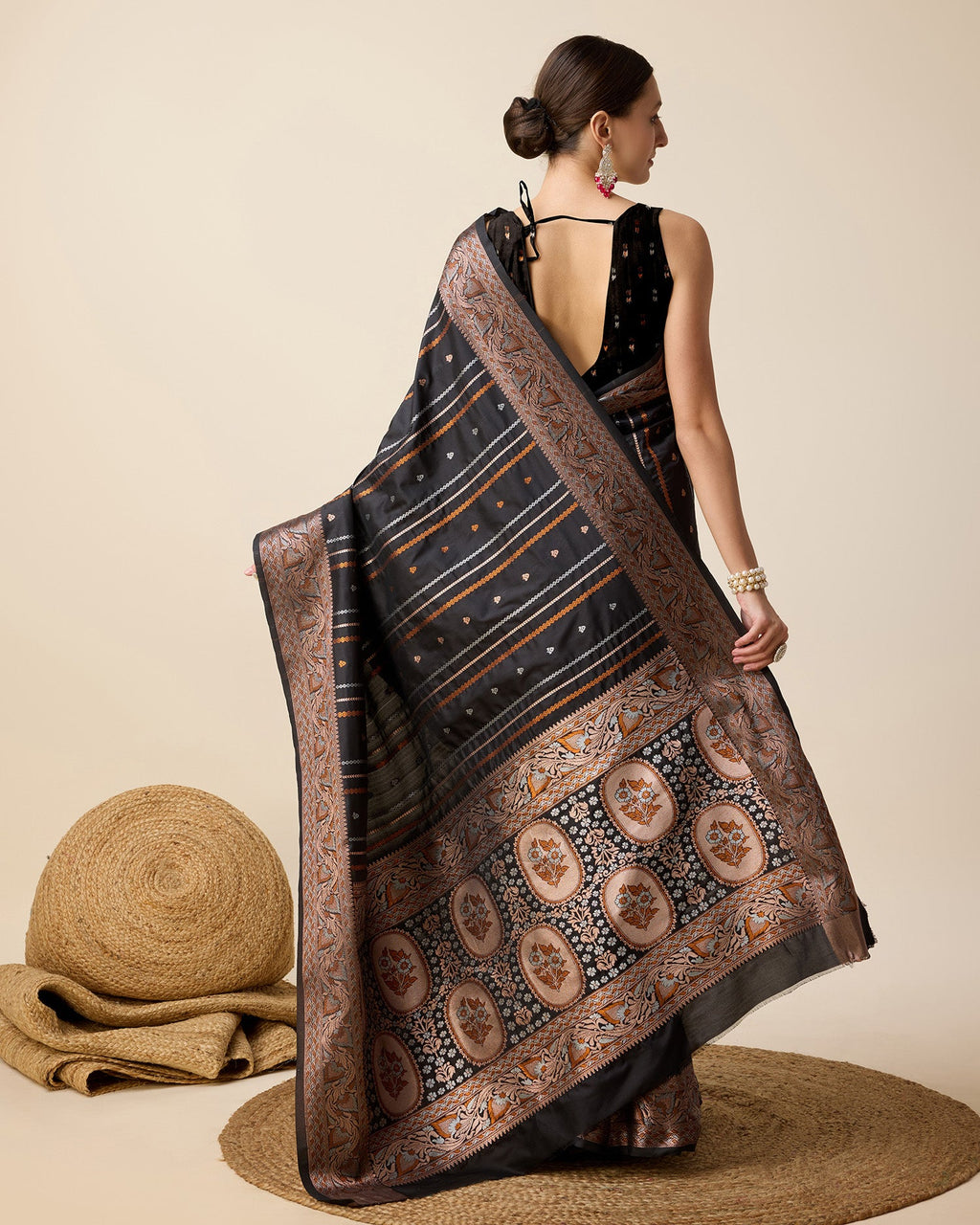 Vedant Vastram Soft Litchi Silk Banarasi Silk Saree - Black | Grocsy