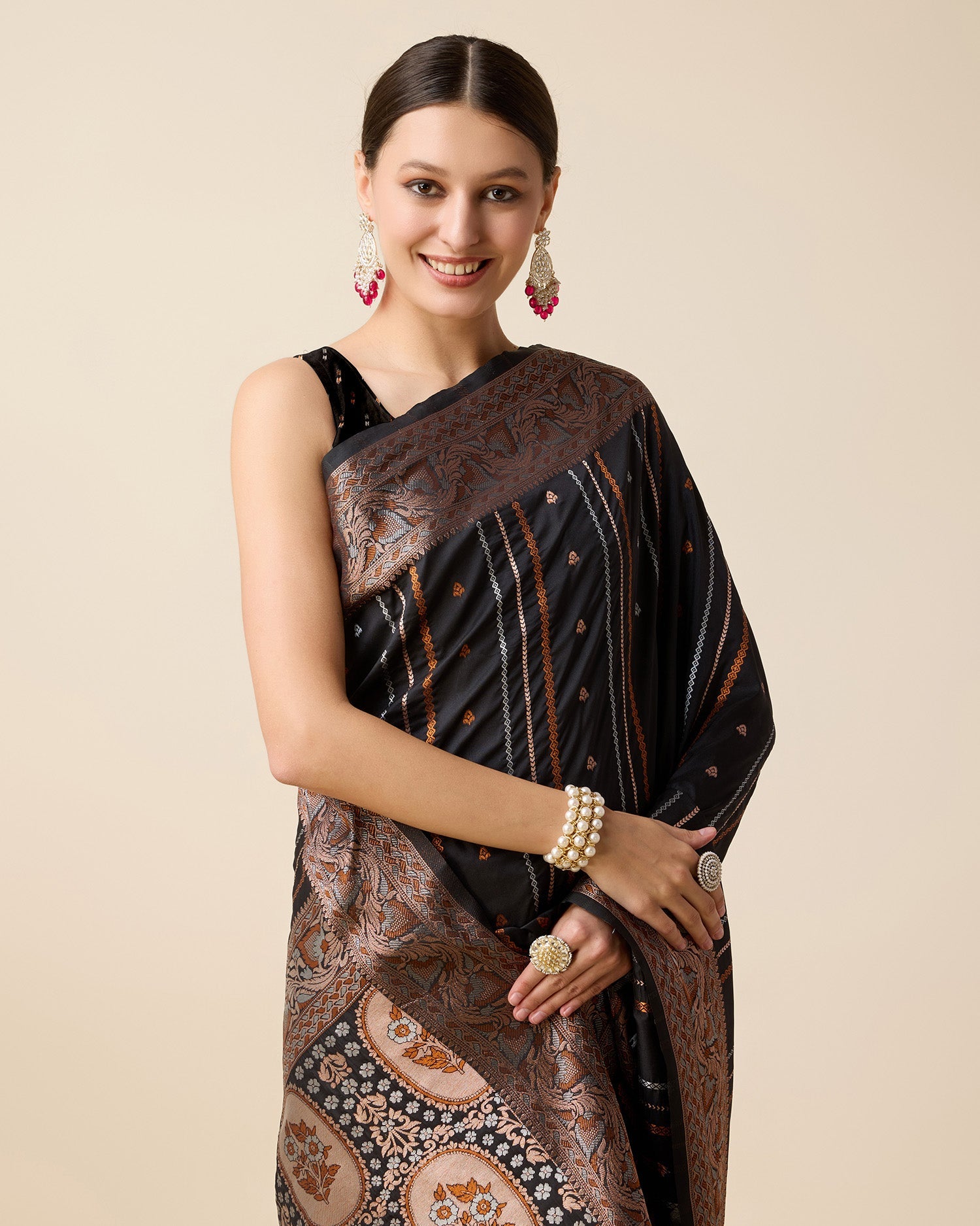 Vedant Vastram Soft Litchi Silk Banarasi Silk Saree - Black | Grocsy