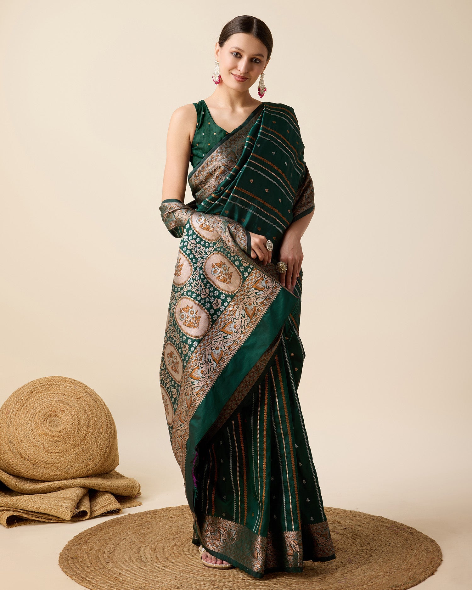 Vedant Vastram Soft Litchi Silk Banarasi Silk Saree - Green | Grocsy