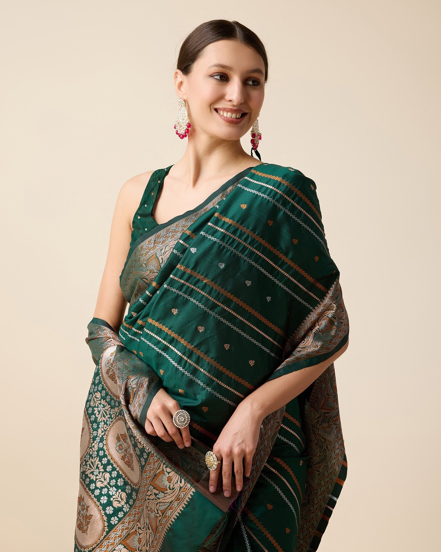 Vedant Vastram Soft Litchi Silk Banarasi Silk Saree - Green | Grocsy