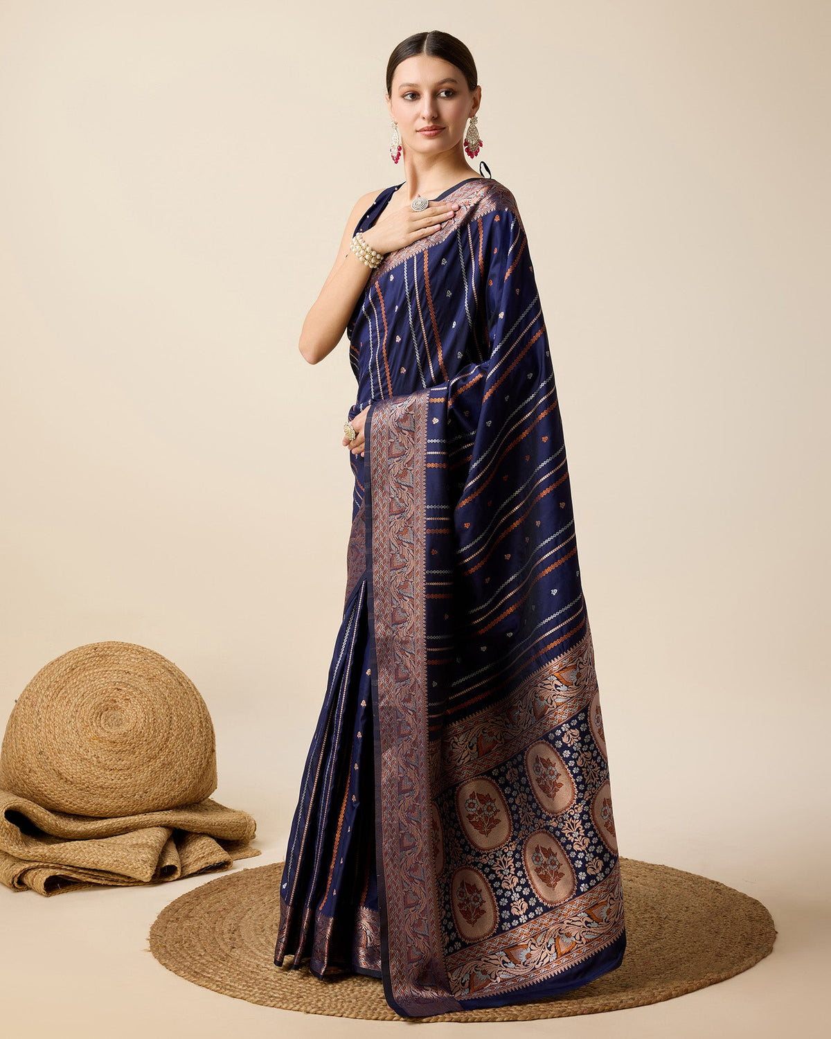 Vedant Vastram Soft Litchi Silk Banarasi Silk Saree - Navy | Grocsy