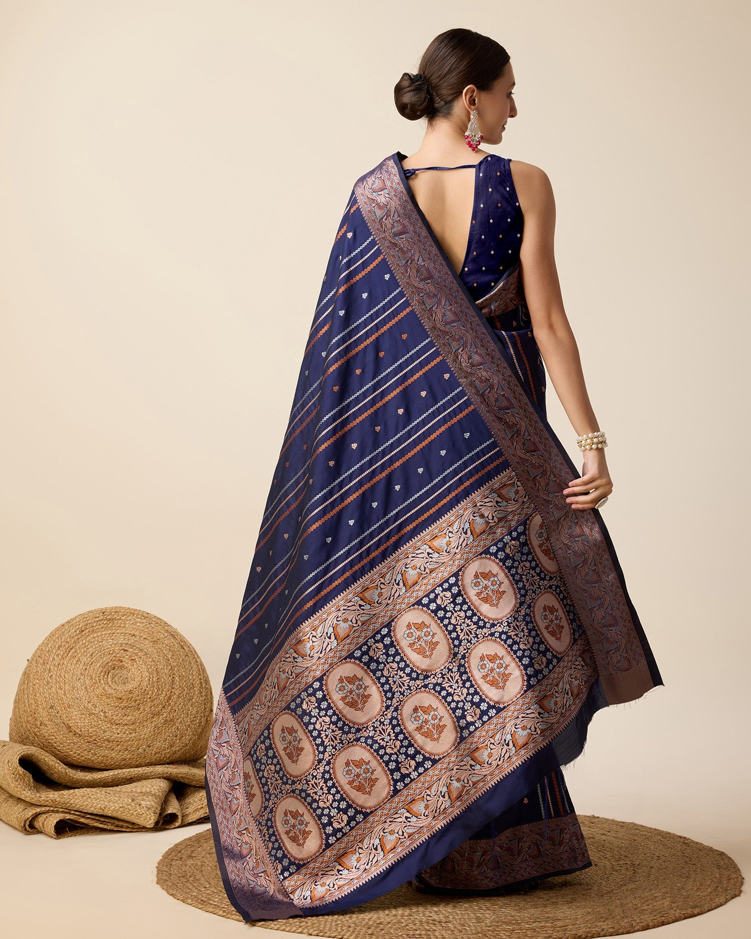 Vedant Vastram Soft Litchi Silk Banarasi Silk Saree - Navy | Grocsy