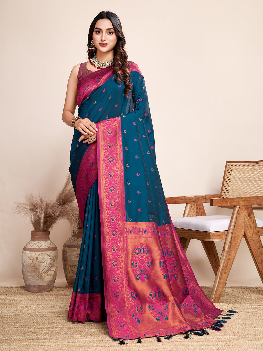 Vedant Vastram Soft Litchi Silk Kanjeevaram Silk Saree - Morpich | Grocsy