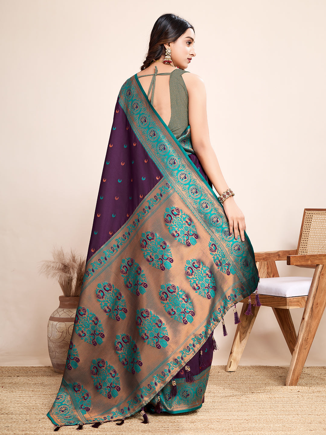 Vedant Vastram Soft Litchi Silk Kanjeevaram Silk Saree - Wine | Grocsy