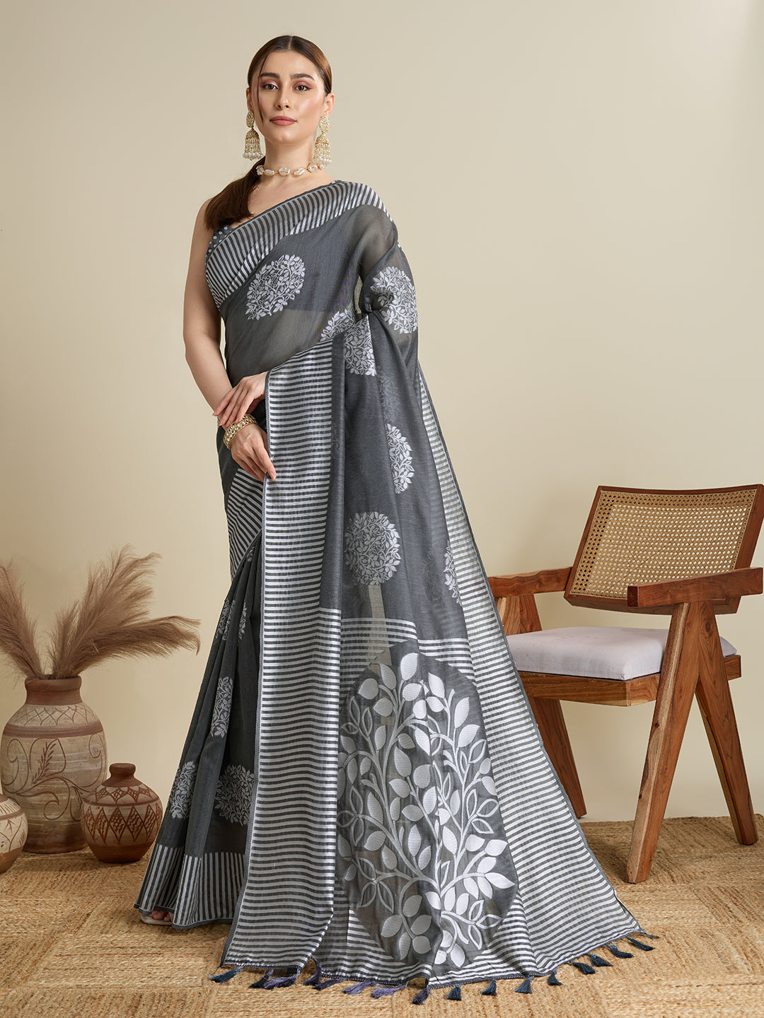 Vedant Vastram Art Silk Fancy Jacquard Saree - Grey | Grocsy