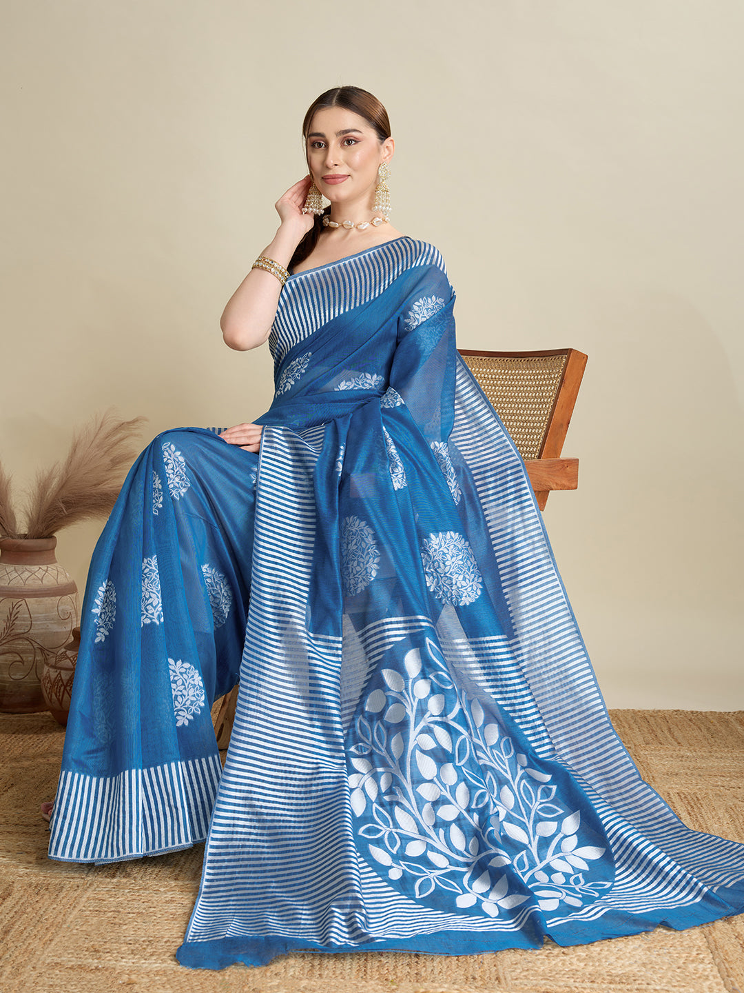 Vedant Vastram Art Silk Fancy Jacquard Saree - Rama | Grocsy