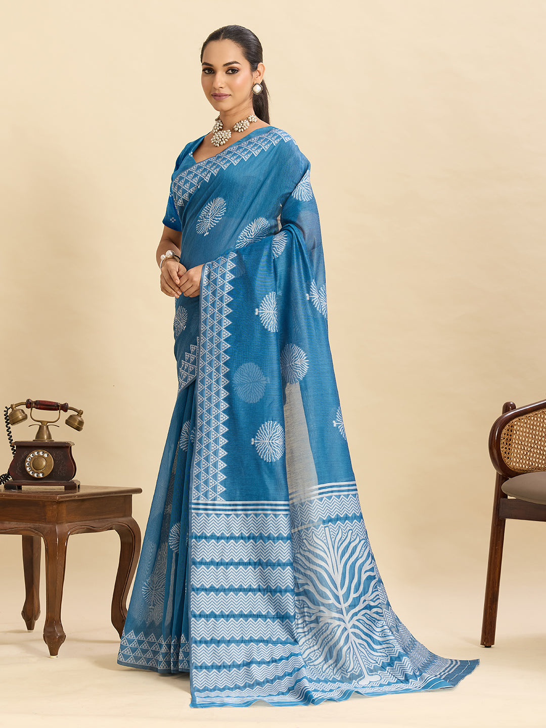 Vedant Vastram Art Silk Fancy Jacquard Saree - Rama | Grocsy
