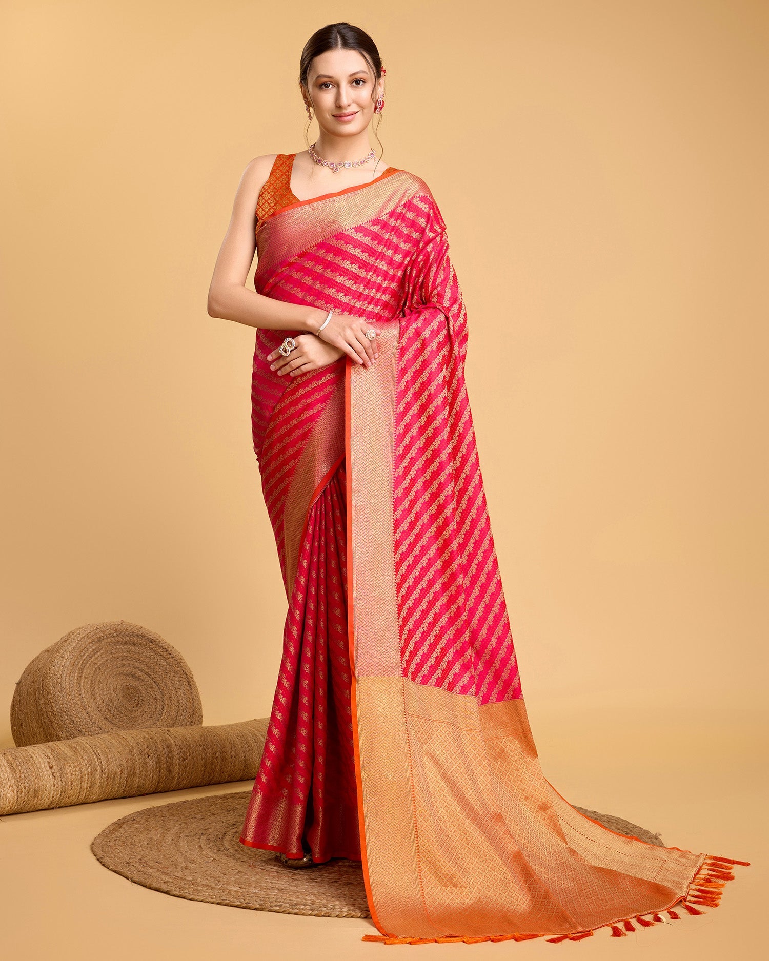 Vedant Vastram Soft Litchi Silk Kanjeevaram Silk Saree - Pink | Grocsy